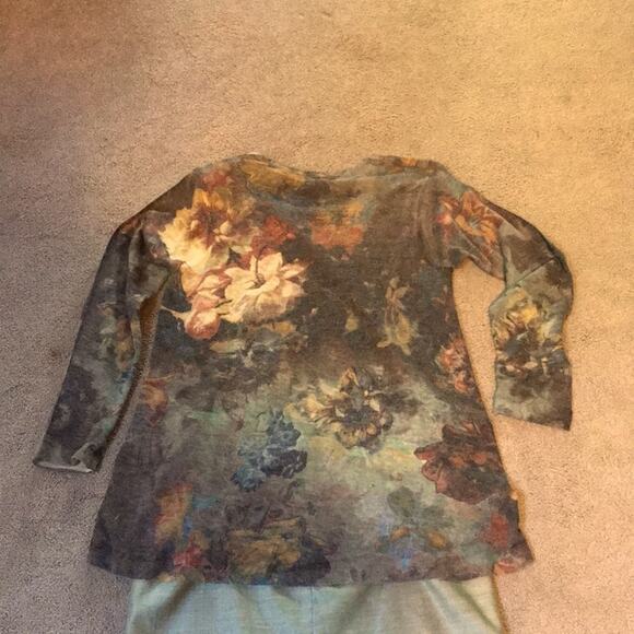 Soft Surroundings Floral Knit Sweater. MP - Picture 4 of 4